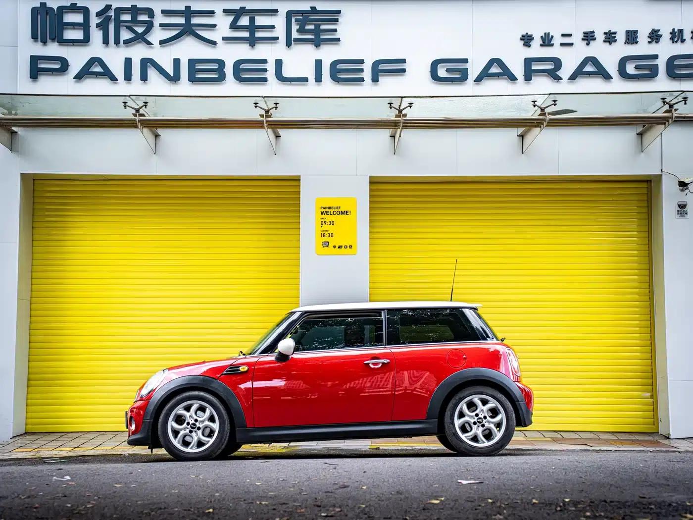 2011 MINI 1.6L COOPER Fun — миниатюра 3