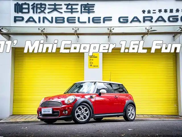2011 MINI 1.6L COOPER Fun