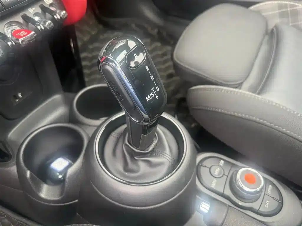 2018 MINI 1.5T COOPER Classic — миниатюра 13