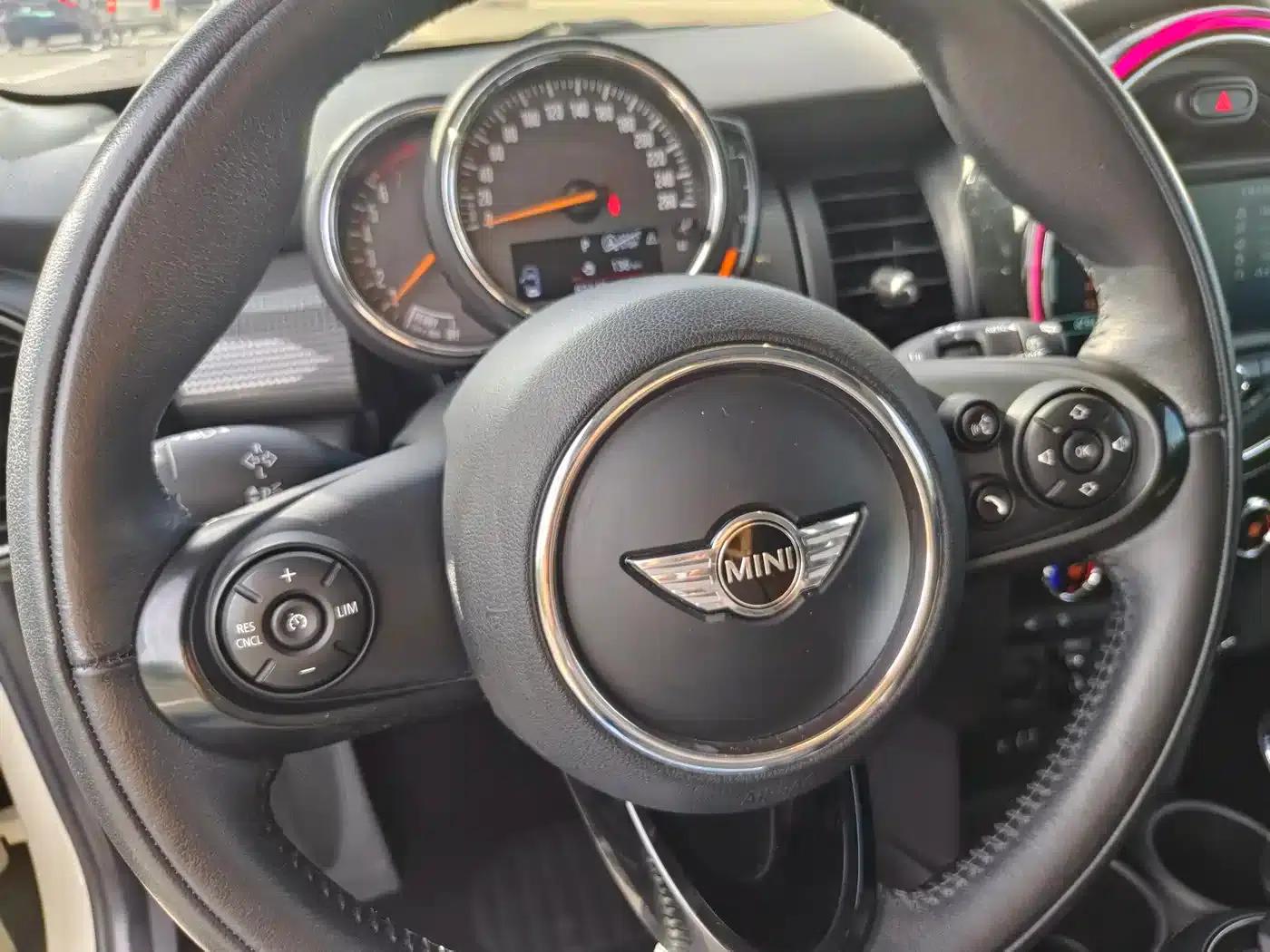 2016 MINI 1.5T COOPER Avant-garde — миниатюра 16