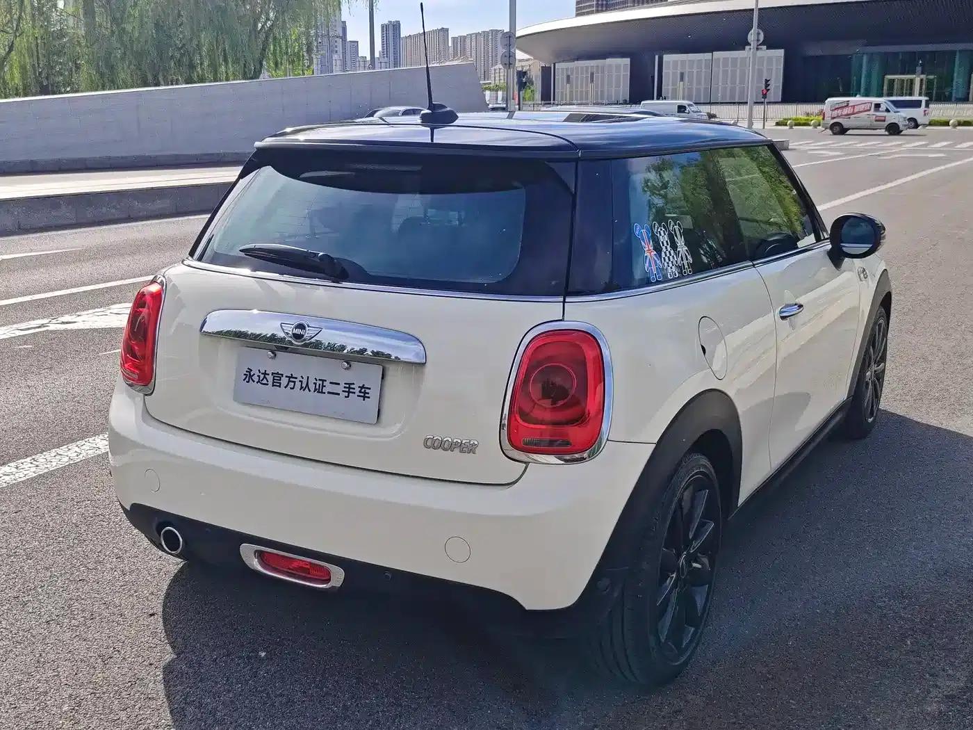 2016 MINI 1.5T COOPER Avant-garde — миниатюра 5