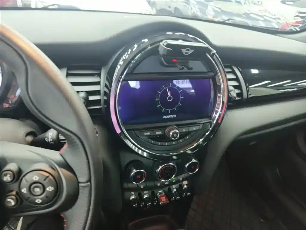 2018 MINI 1.5T COOPER Racer — миниатюра 13