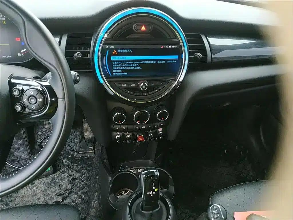 MINI 2021 1.5T COOPER CABRIO Artist — миниатюра 9