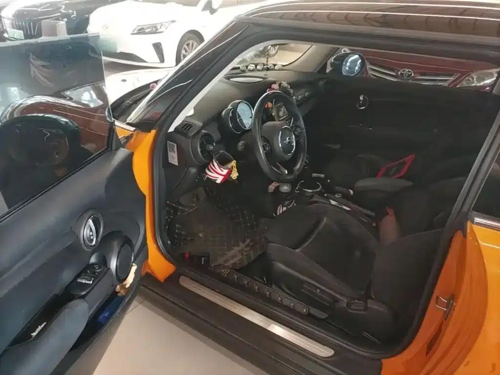 2016 MINI 1.5T COOPER — миниатюра 16