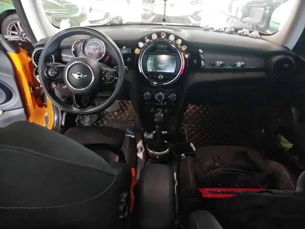 2016 MINI 1.5T COOPER — миниатюра 10
