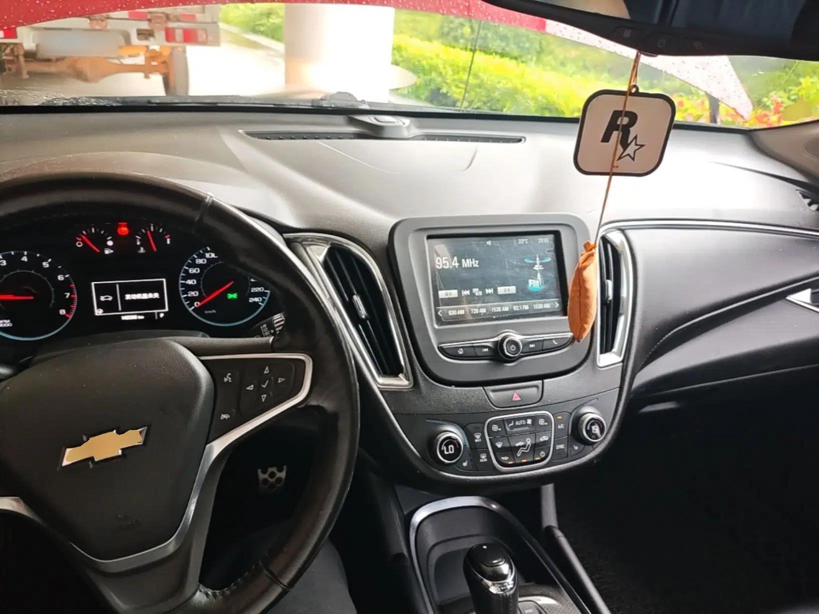 Chevrolet Malibu XL 2016 1.5T Dual-Clutch Ruichi Edition — миниатюра 13