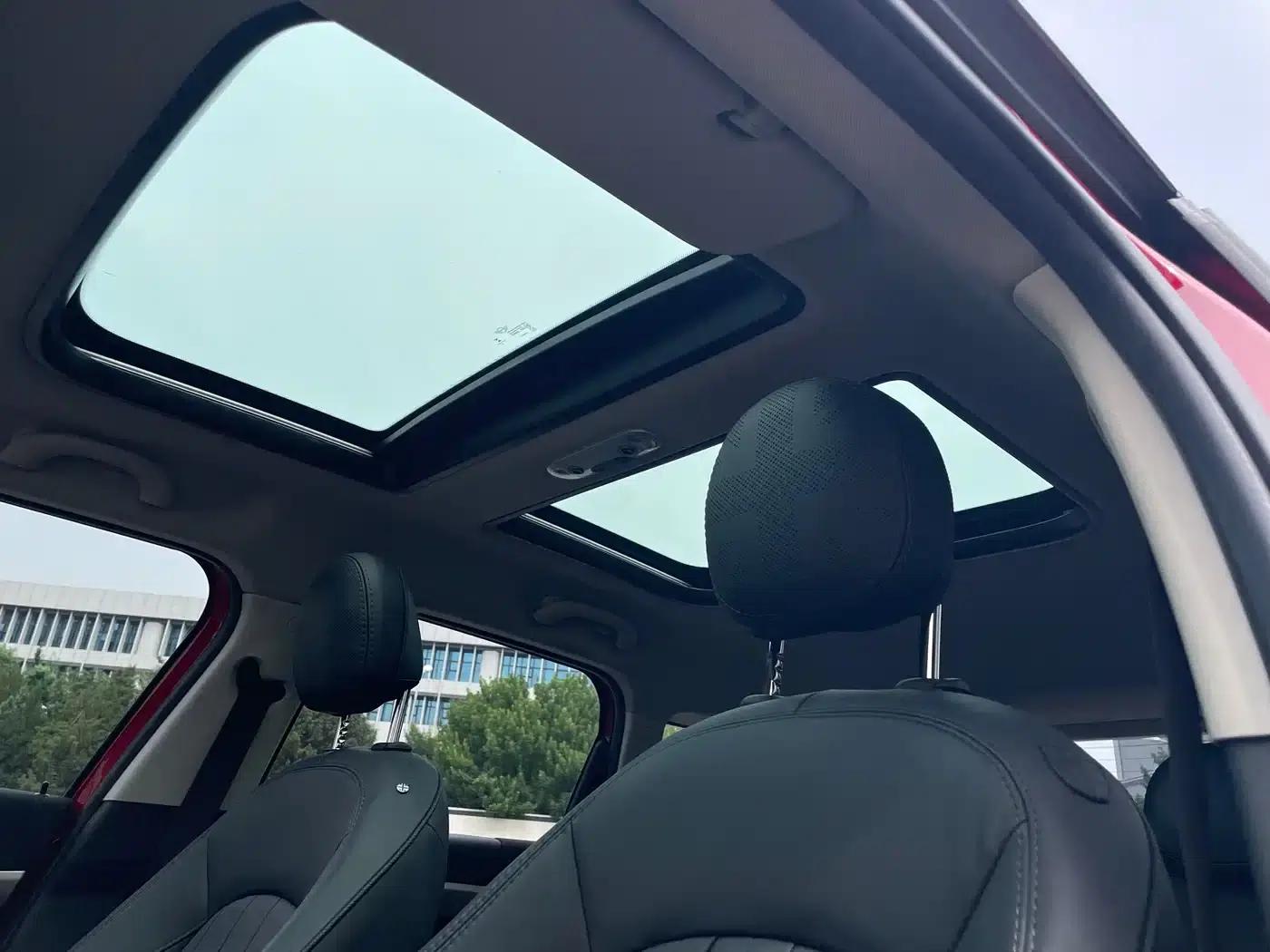2019 MINI COUNTRYMAN 2.0T COOPER S ALL4 Artist — миниатюра 12