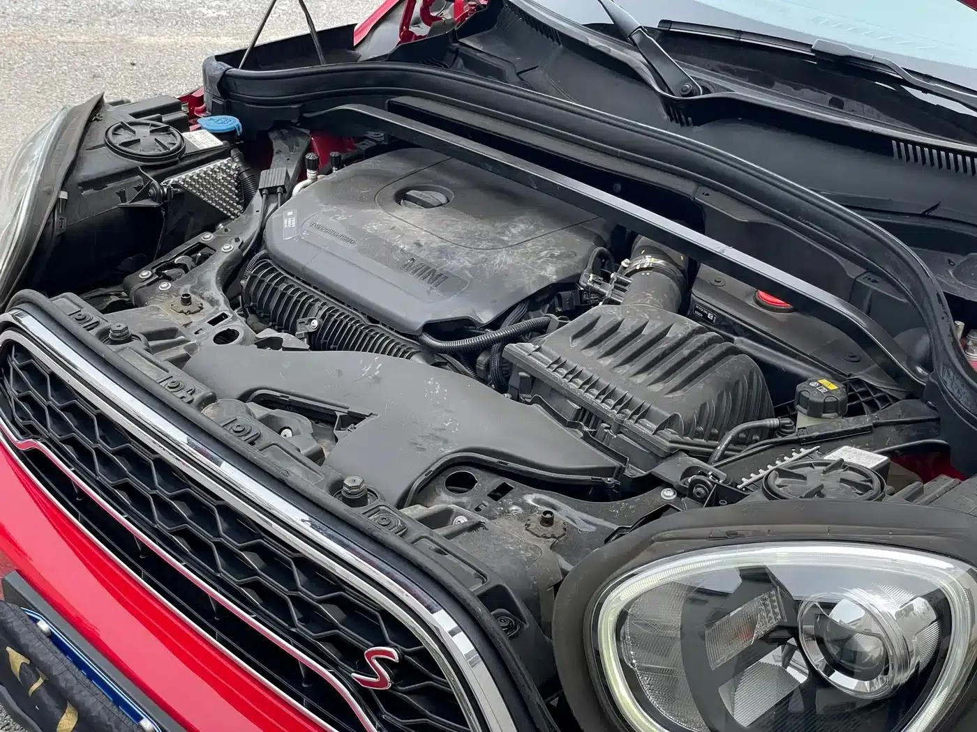 2019 MINI COUNTRYMAN 2.0T COOPER S ALL4 Artist — миниатюра 14