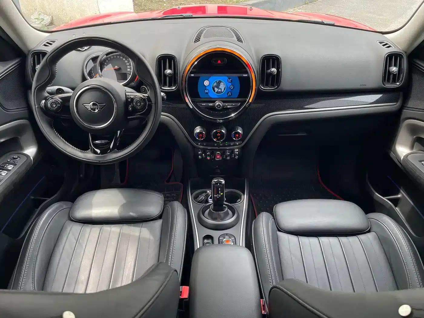 2019 MINI COUNTRYMAN 2.0T COOPER S ALL4 Artist — миниатюра 9
