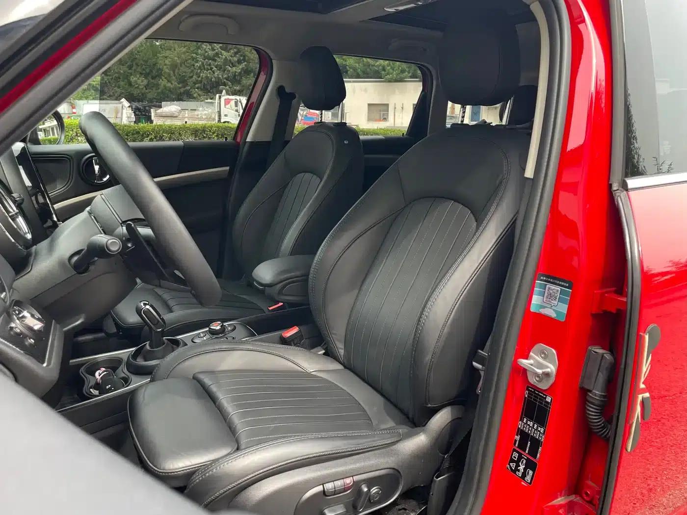 2019 MINI COUNTRYMAN 2.0T COOPER S ALL4 Artist — миниатюра 10