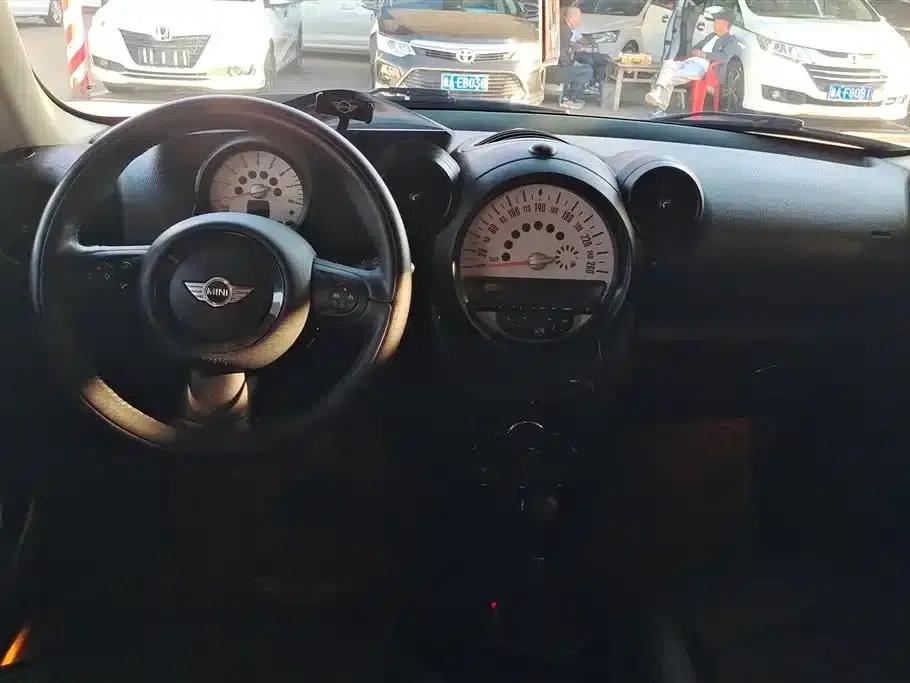 MINI COUNTRYMAN 2014 1.6L COOPER Fun — миниатюра 12