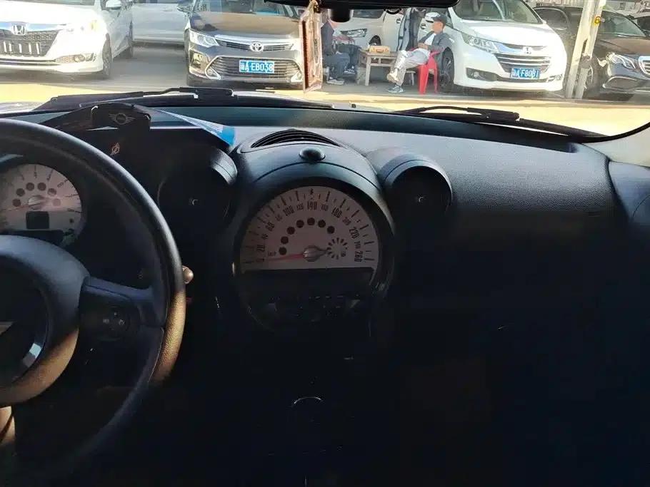 MINI COUNTRYMAN 2014 1.6L COOPER Fun — миниатюра 13