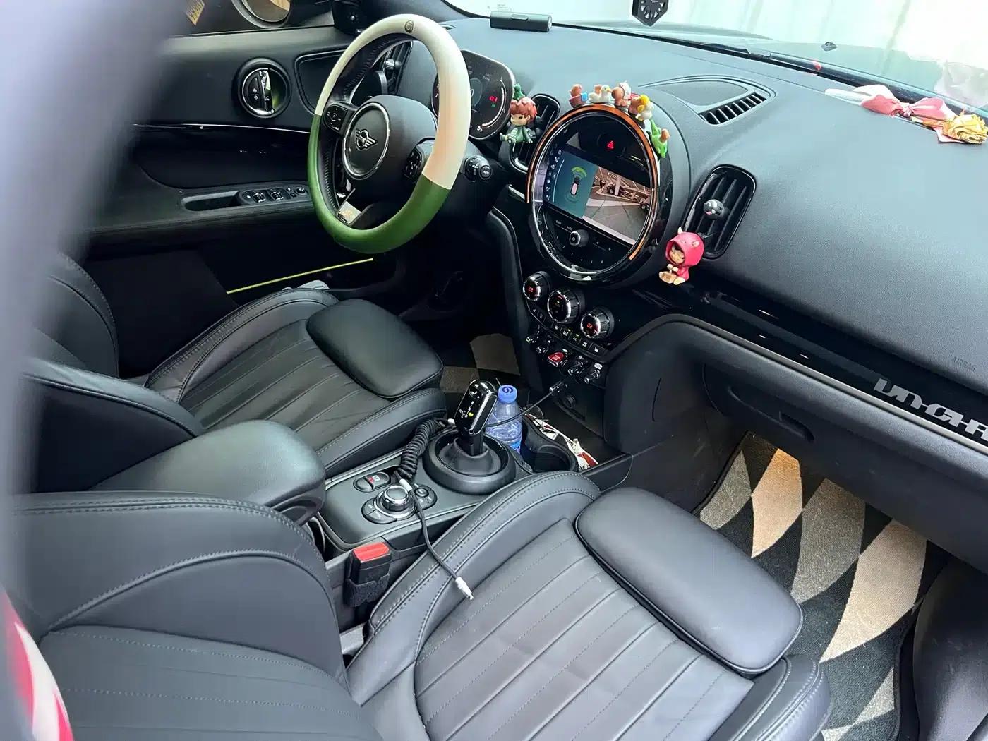2023 MINI COUNTRYMAN Facelift 2.0T COOPER S ALL4 White Edition — миниатюра 5