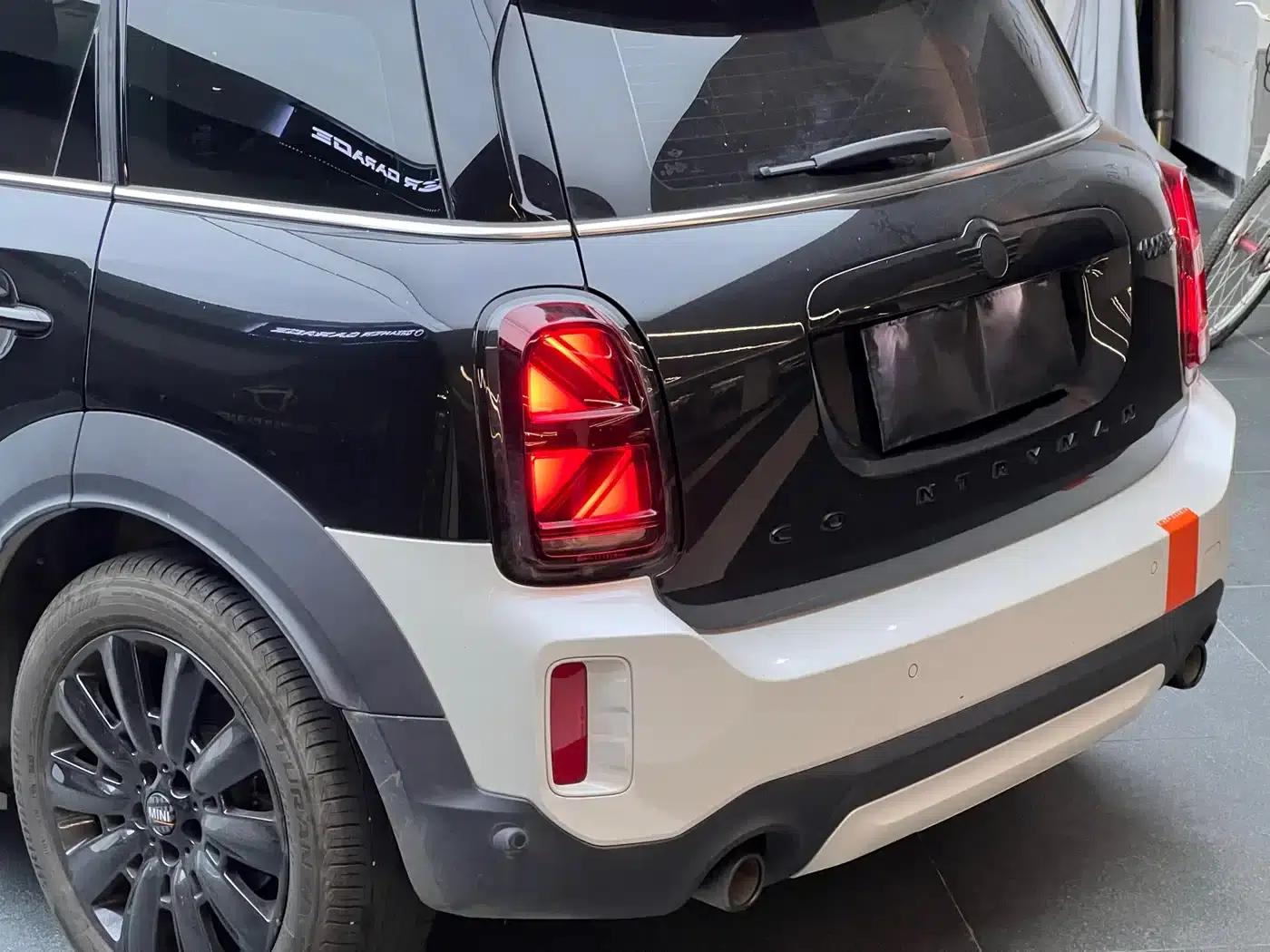 2023 MINI COUNTRYMAN Facelift 2.0T COOPER S ALL4 White Edition — миниатюра 7