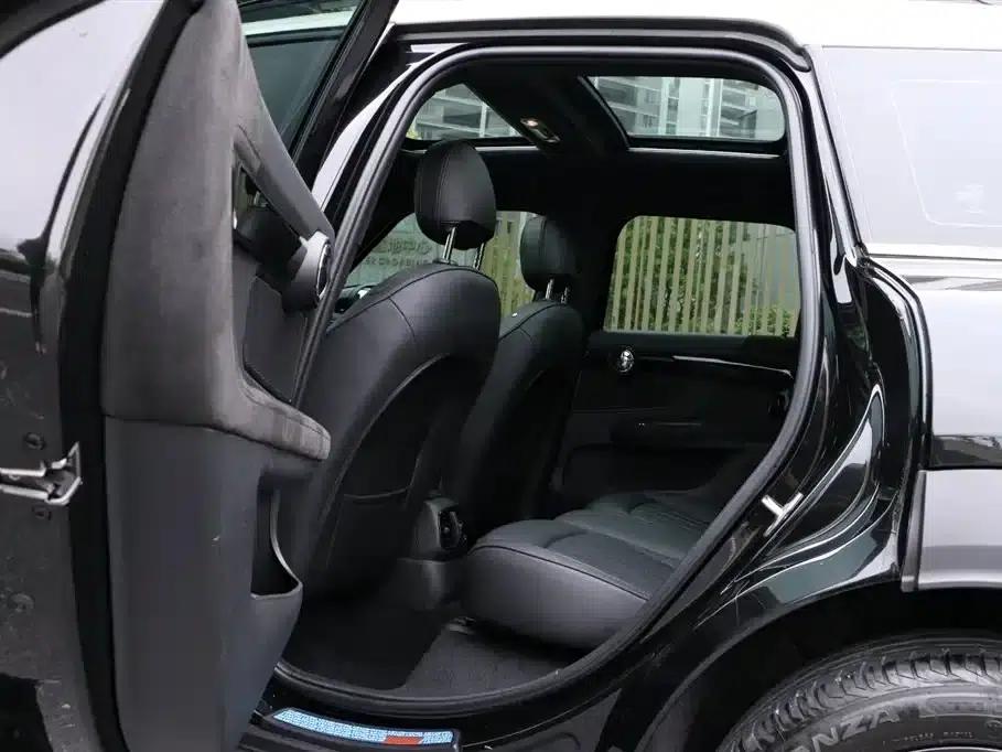 2023 MINI COUNTRYMAN Facelift 2.0T COOPER S ALL4 White Edition — миниатюра 23