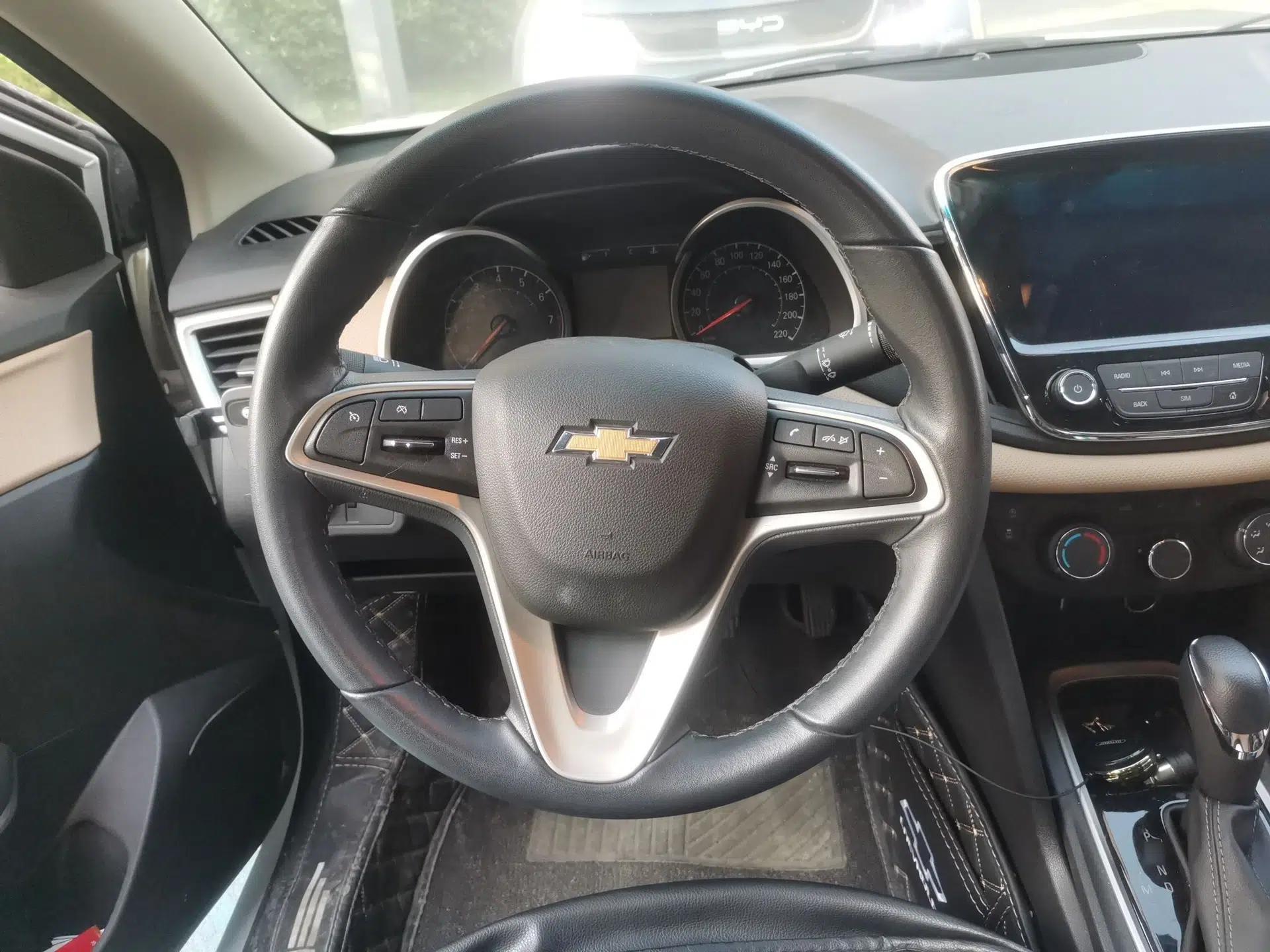 Chevrolet Monza 2022 320 Automatic Enjoyment Sunroof Version — миниатюра 11