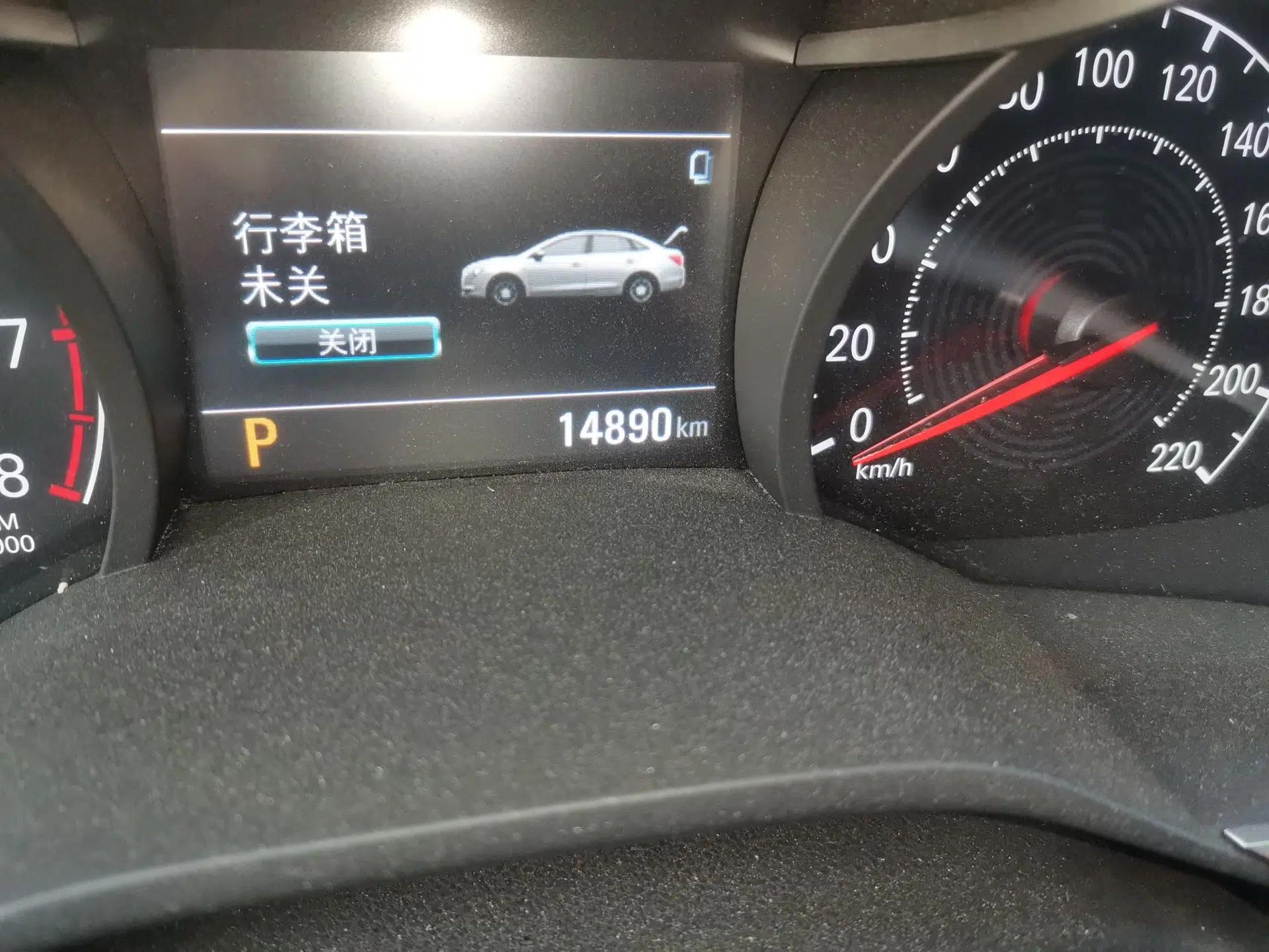 Chevrolet Monza 2022 320 Automatic Enjoyment Sunroof Version — миниатюра 13