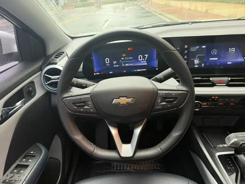 Chevrolet Monza 2024 1.5L Dual-Clutch Enjoyment Edition — миниатюра 13