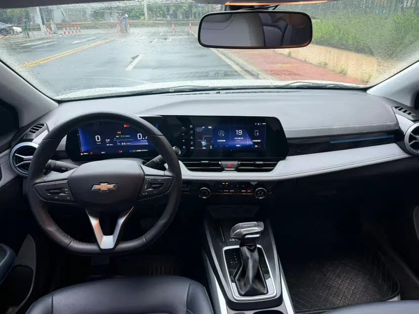 Chevrolet Monza 2024 1.5L Dual-Clutch Enjoyment Edition — миниатюра 20