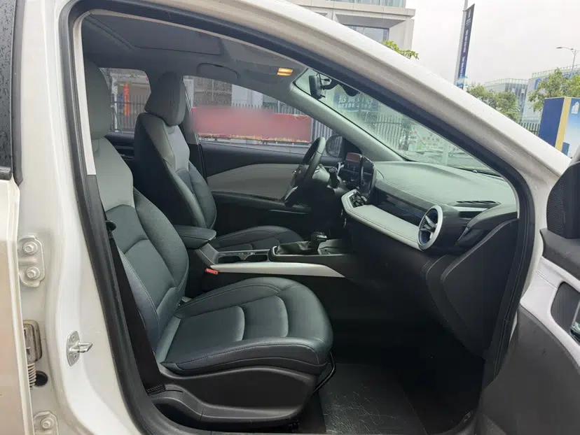 Chevrolet Monza 2024 1.5L Dual-Clutch Enjoyment Edition — миниатюра 26