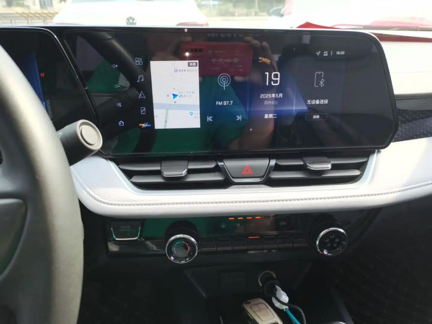 Chevrolet Monza 2024 1.5L Dual-Clutch Enjoyment Edition — миниатюра 16