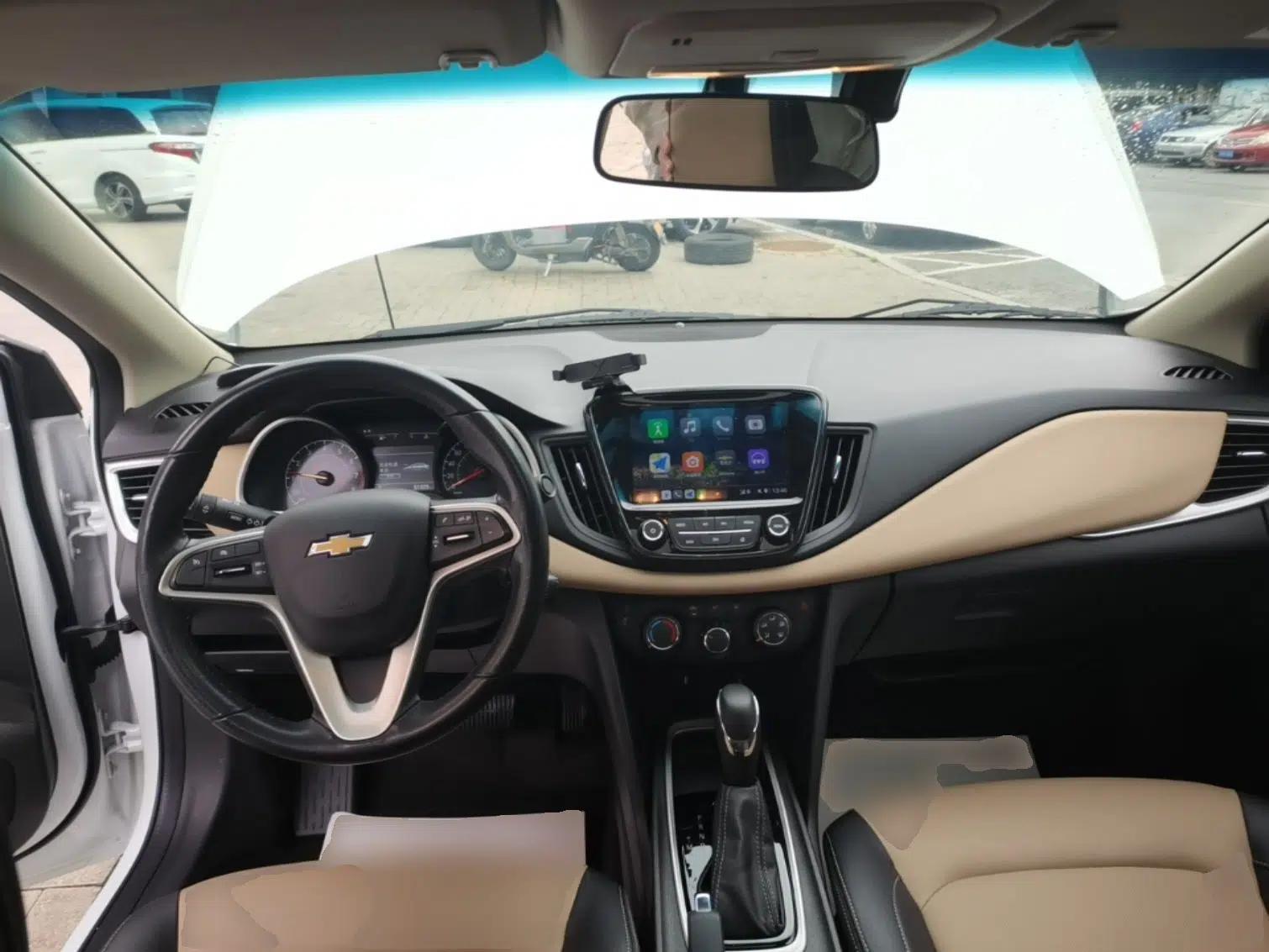 Chevrolet Monza 2021 320 Automatic Enjoyment Sunroof Edition — миниатюра 13