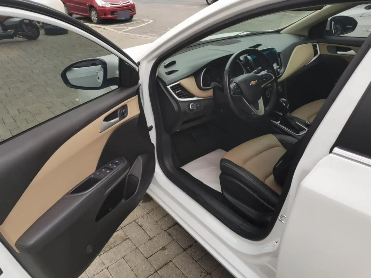 Chevrolet Monza 2021 320 Automatic Enjoyment Sunroof Edition — миниатюра 19