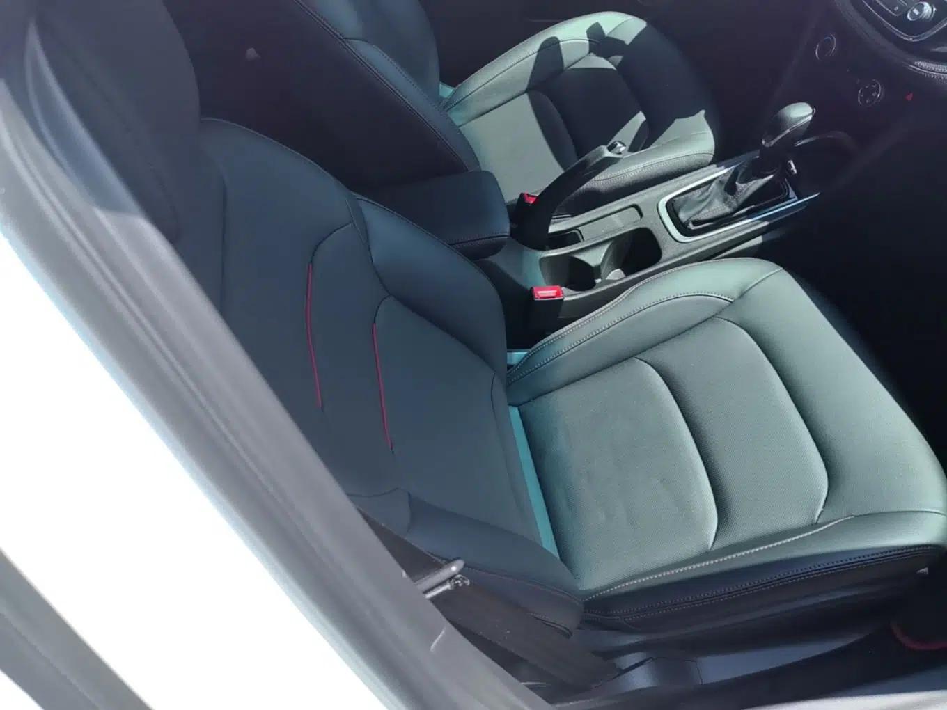 Chevrolet Monza 2022 Light Hybrid RS 330T Automatic Comfort Edition — миниатюра 23