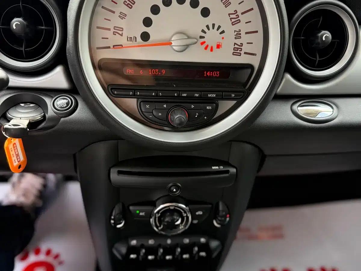 MINI CLUBMAN 2011 1.6L ONE — миниатюра 16