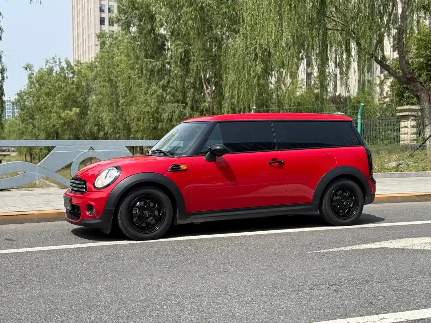 MINI CLUBMAN 2011 1.6L ONE — миниатюра 20