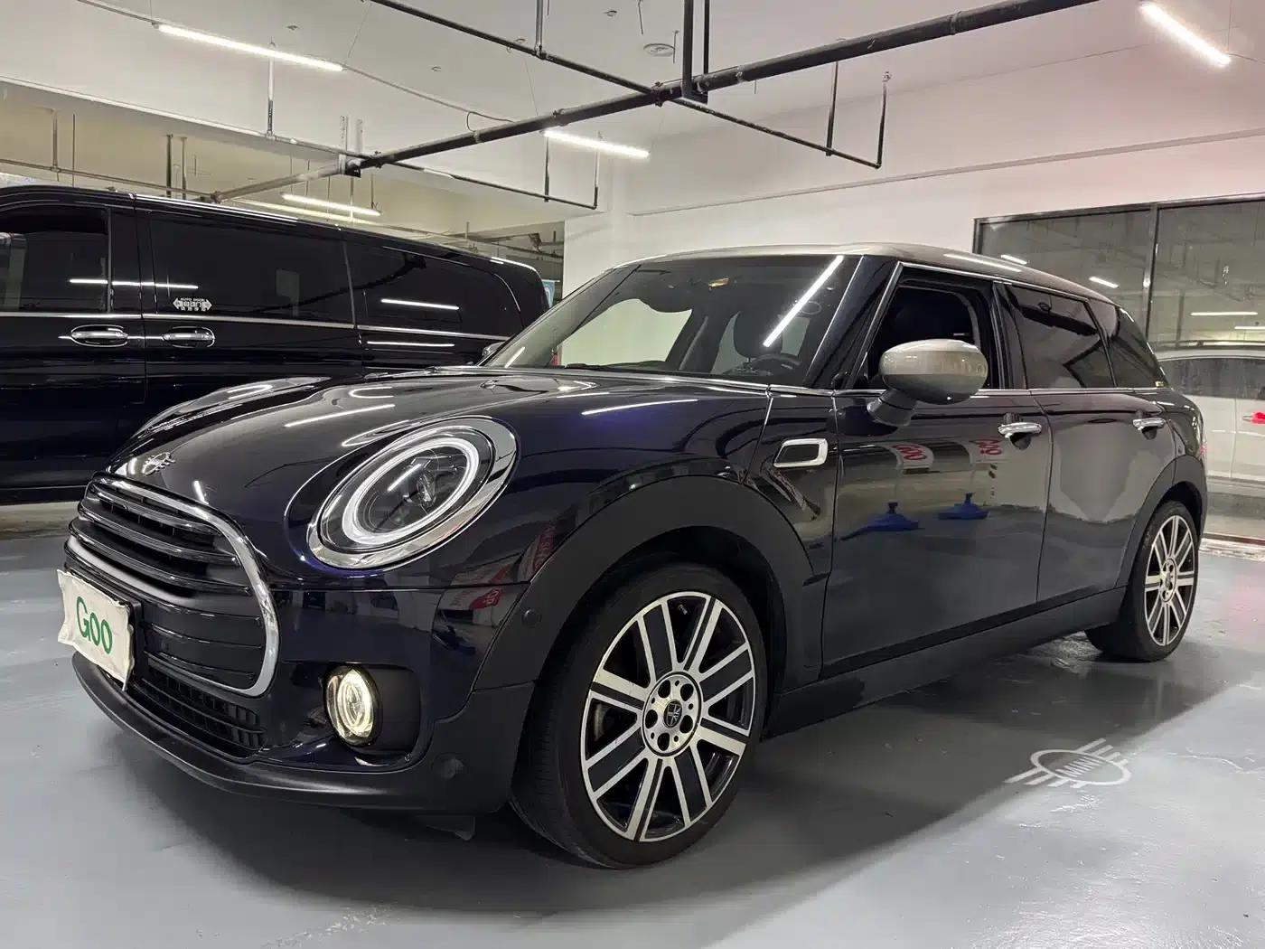 2022 MINI CLUBMAN 1.5T COOPER Connoisseur — миниатюра 2