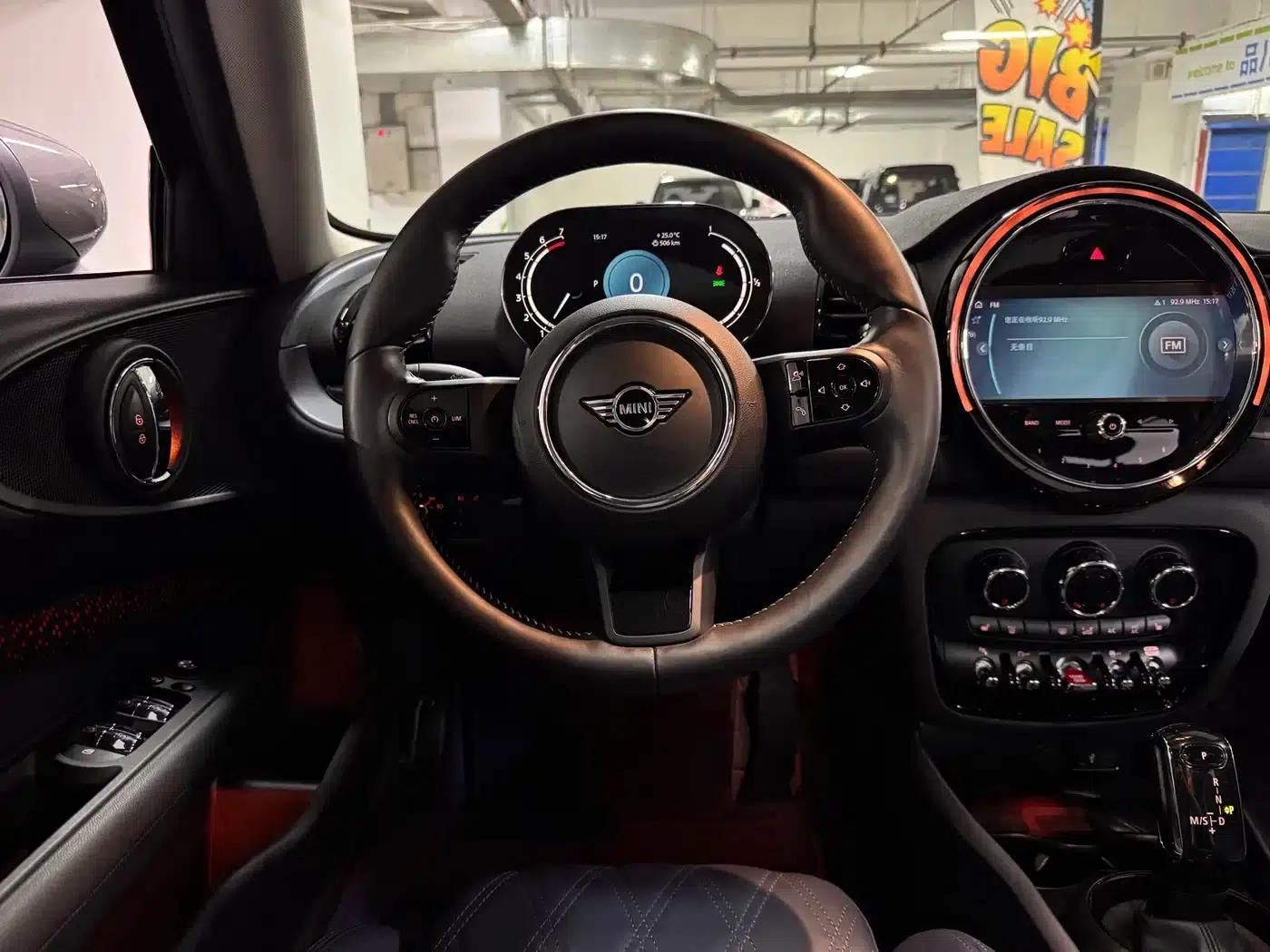 2022 MINI CLUBMAN 1.5T COOPER Connoisseur — миниатюра 17
