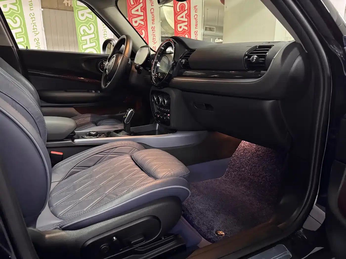 2022 MINI CLUBMAN 1.5T COOPER Connoisseur — миниатюра 18