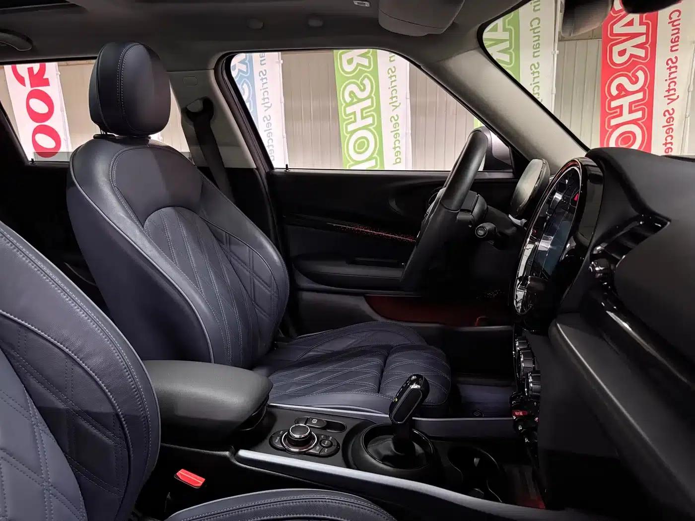 2022 MINI CLUBMAN 1.5T COOPER Connoisseur — миниатюра 20