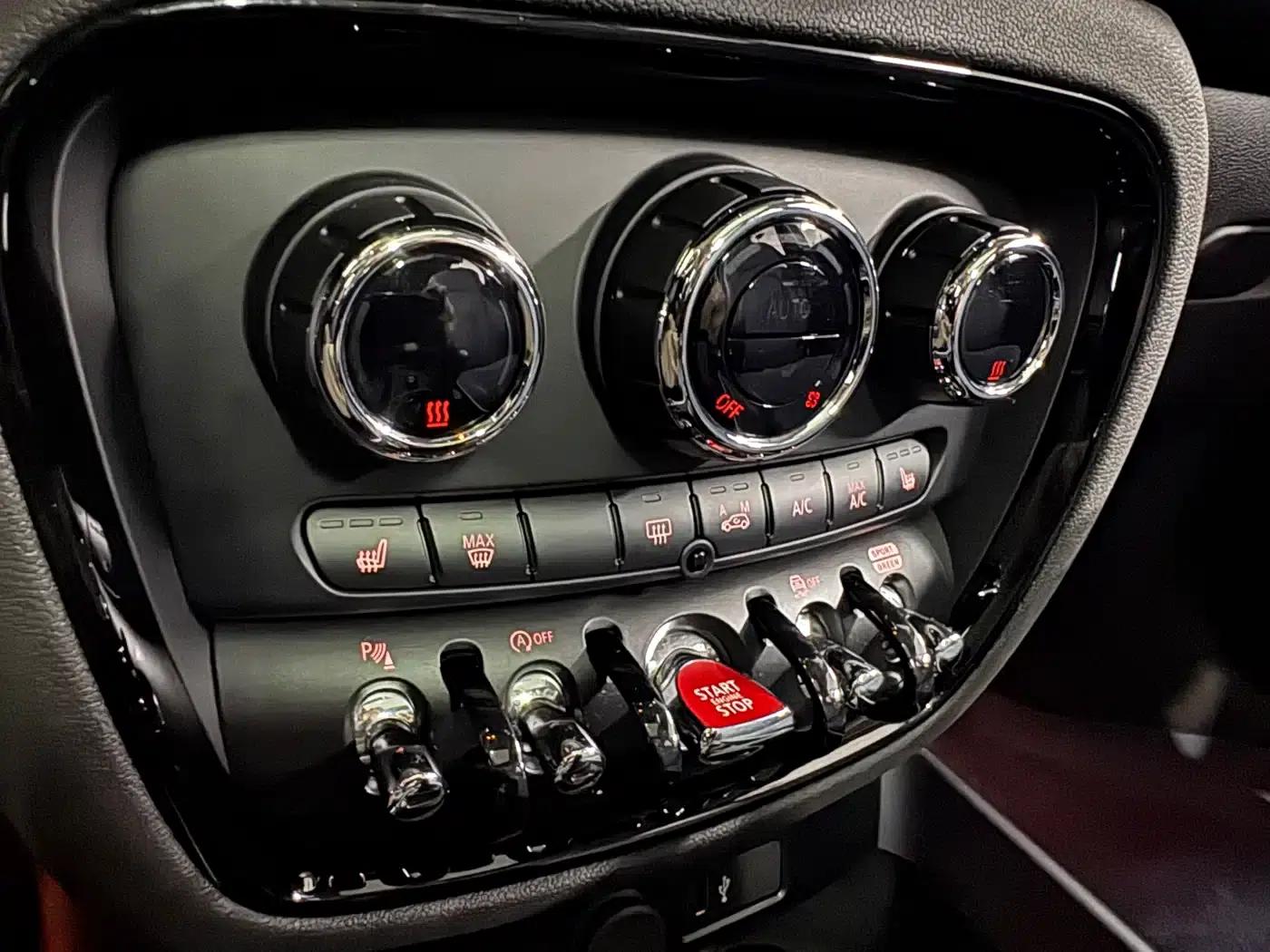2022 MINI CLUBMAN 1.5T COOPER Connoisseur — миниатюра 23