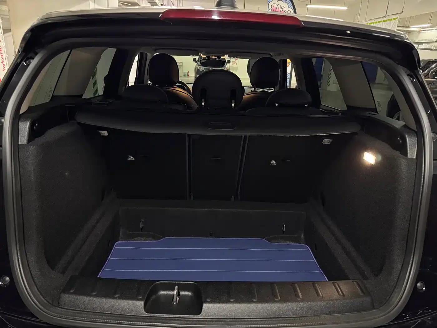 2022 MINI CLUBMAN 1.5T COOPER Connoisseur — миниатюра 30