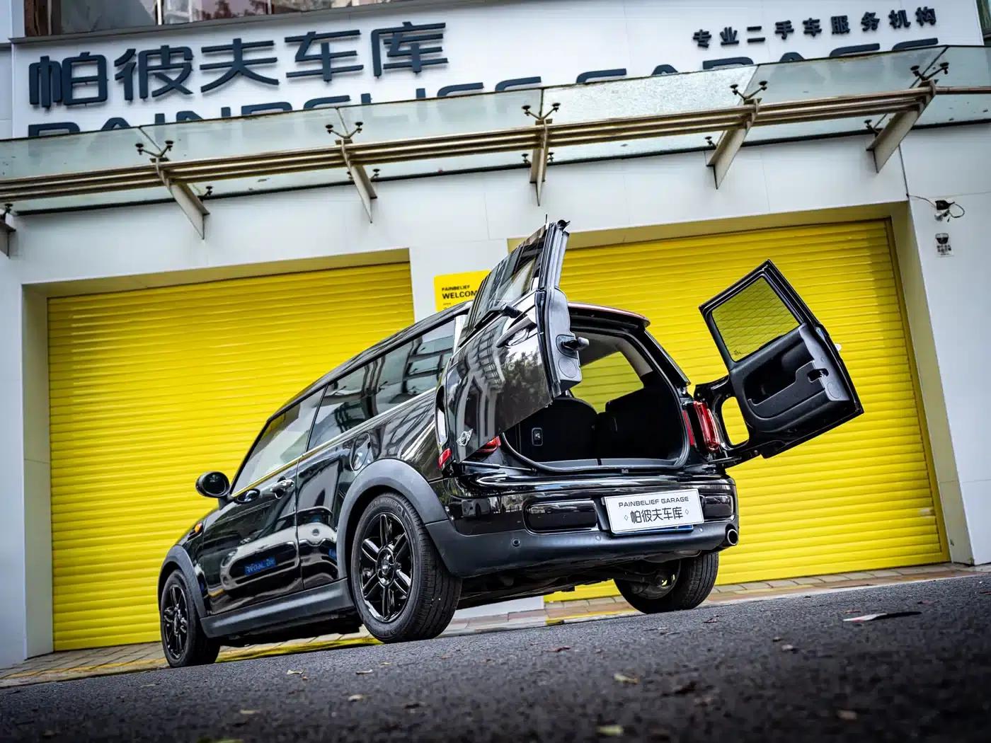 2011 MINI CLUBMAN 1.6L COOPER Fun — миниатюра 5