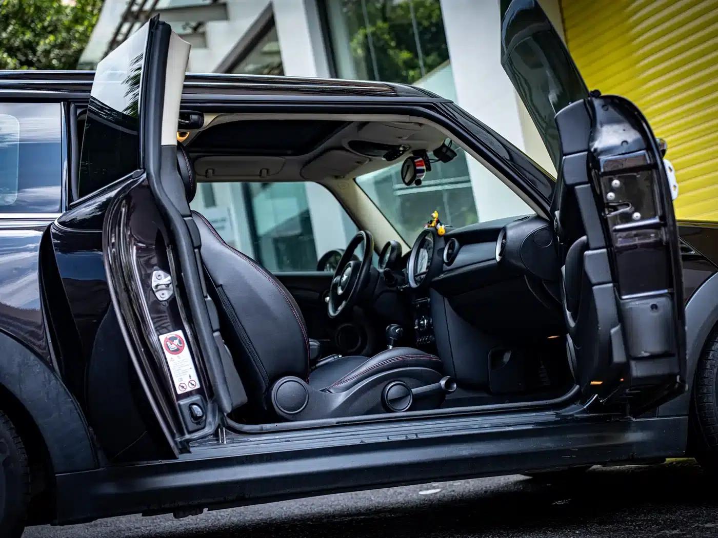 2011 MINI CLUBMAN 1.6L COOPER Fun — миниатюра 10