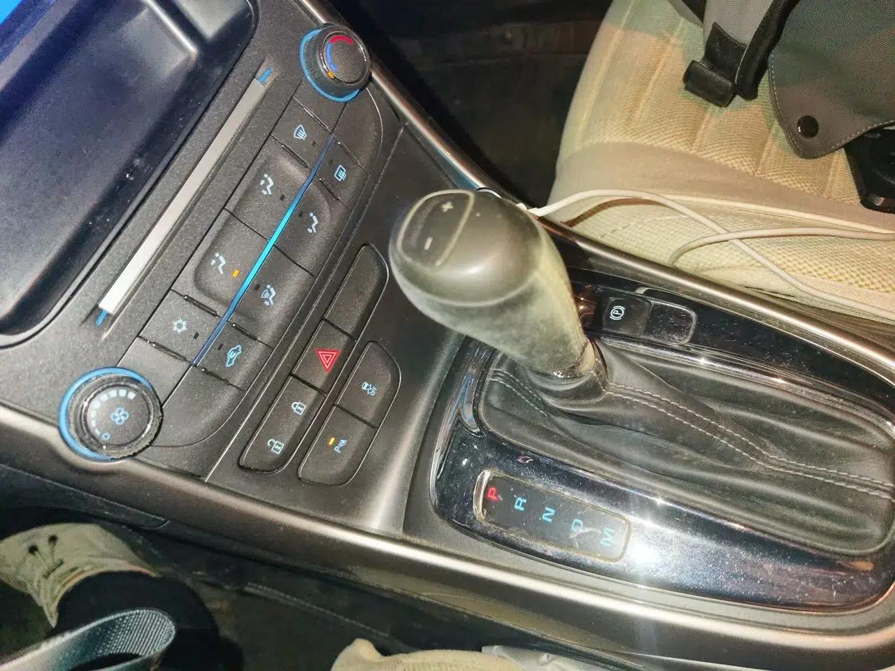 Chevrolet Malibu 2014 1.6T Automatic Comfort Edition — миниатюра 15