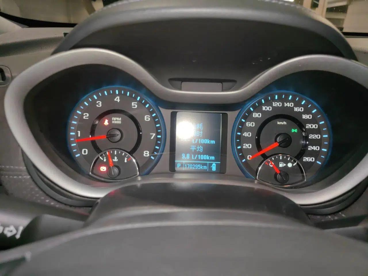 Chevrolet Malibu 2016 2.0L Automatic Luxury Edition — миниатюра 12