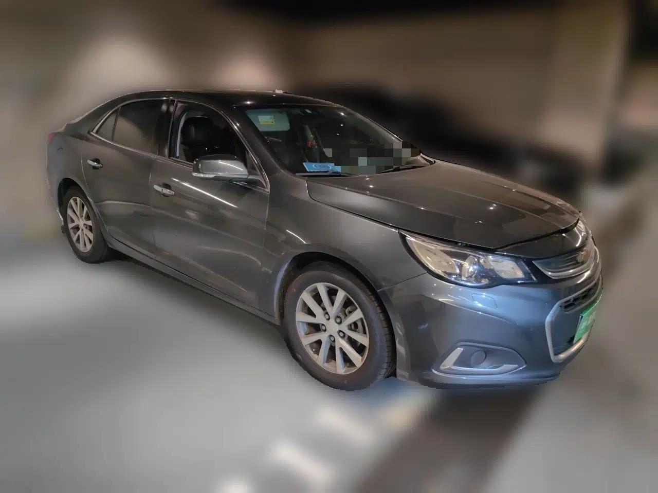 Chevrolet Malibu 2016 2.0L Automatic Luxury Edition — миниатюра 3