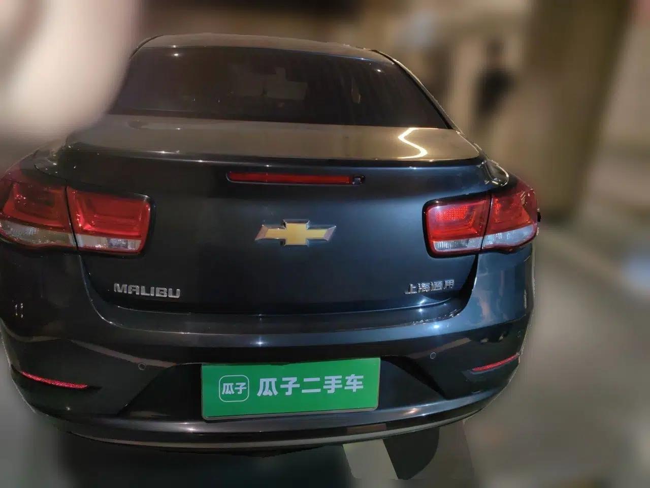 Chevrolet Malibu 2016 2.0L Automatic Luxury Edition — миниатюра 5