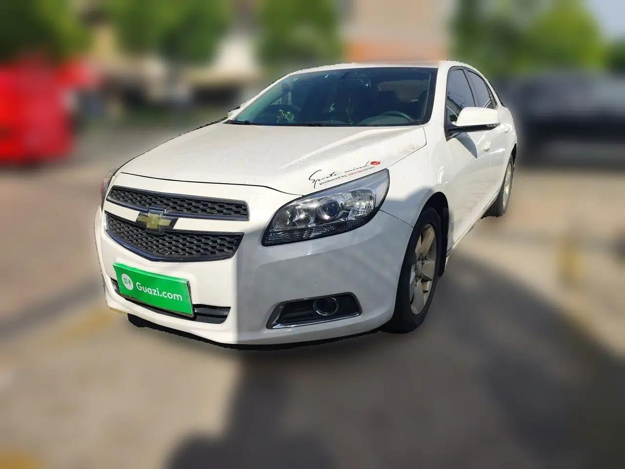 Chevrolet Malibu 2014 2.0L Automatic Comfort Edition — миниатюра 1