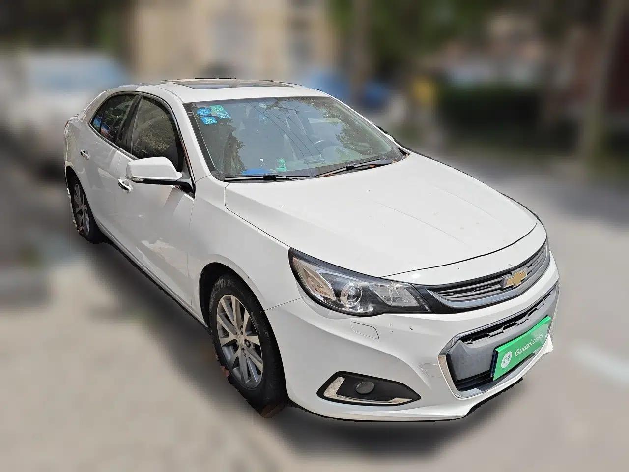 Chevrolet Malibu 2018 530T Automatic Luxury Edition — миниатюра 3