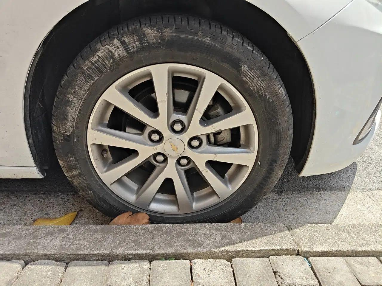 Chevrolet Malibu 2018 530T Automatic Luxury Edition — миниатюра 8