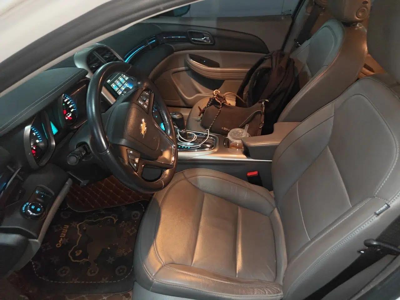 Chevrolet Malibu 2014 2.0L Automatic Comfort Edition — миниатюра 16
