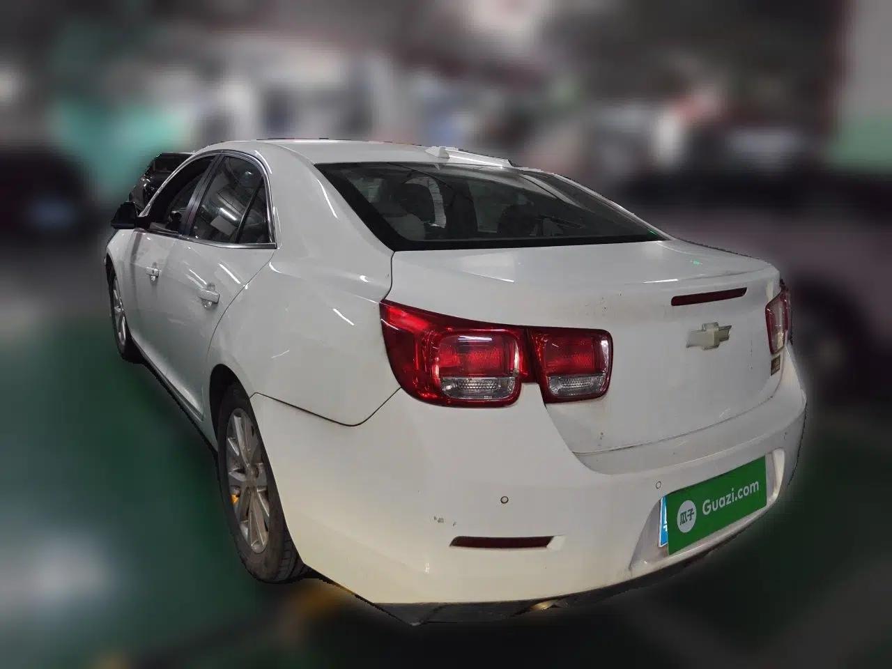 Chevrolet Malibu 2014 2.0L Automatic Comfort Edition — миниатюра 4