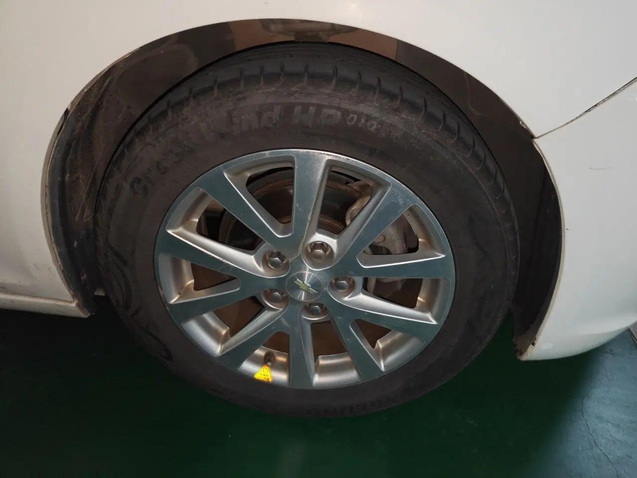 Chevrolet Malibu 2014 2.0L Automatic Comfort Edition — миниатюра 8