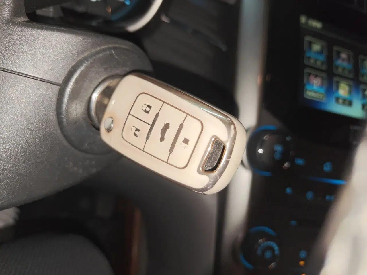 Chevrolet Malibu 2014 2.0L Automatic Comfort Edition — миниатюра 9