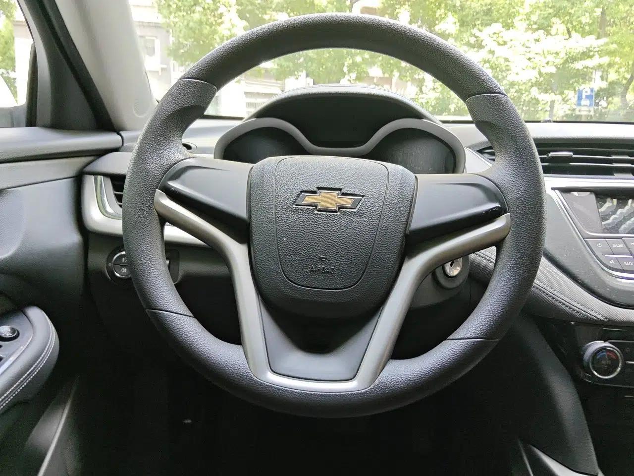 Chevrolet Malibu 2017 1.5T Automatic Comfort Edition — миниатюра 11